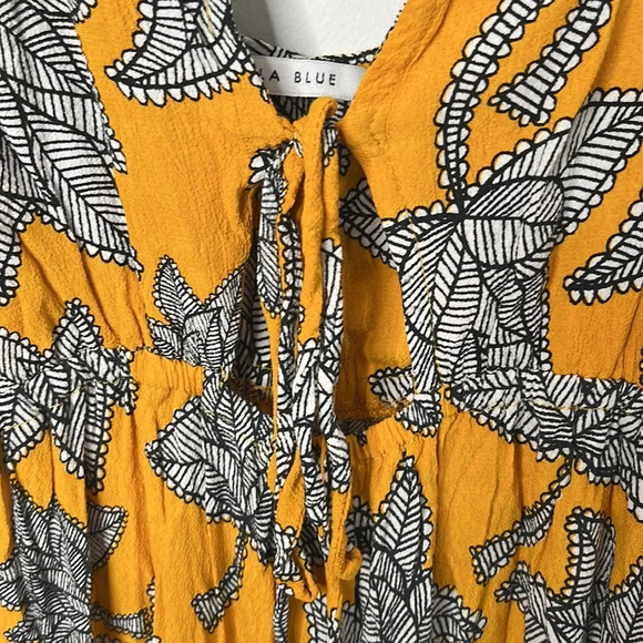 Aila Blue Kiss Kiss Bella Vita Limone Yellow Floral Jumpsuit - Picture 5 of 7